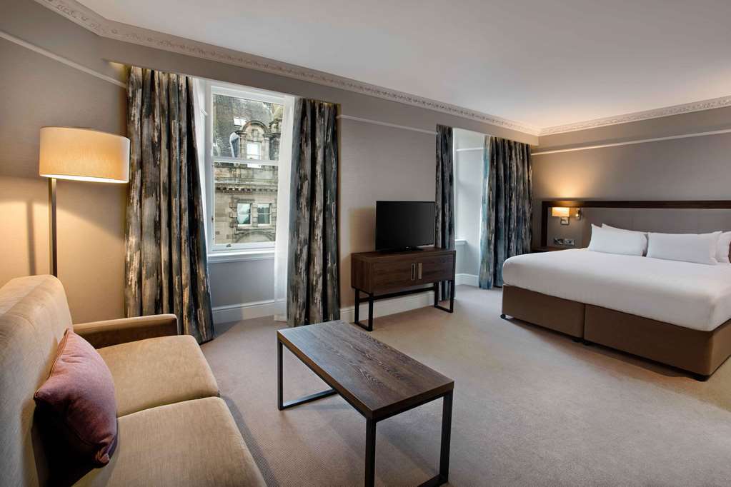 Hilton Edinburgh Carlton Hotel Стая снимка
